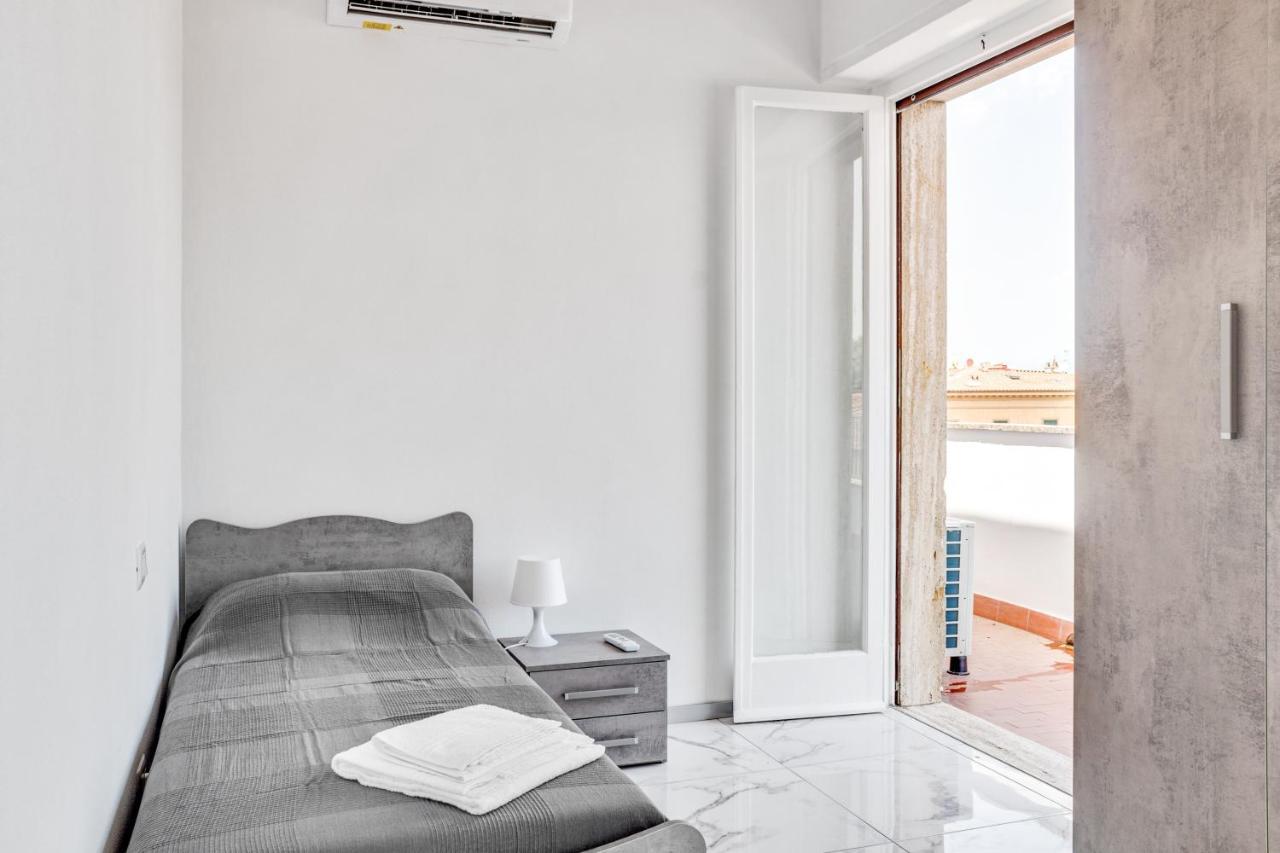 Modern Attics With Balconies And Panoramic View Apartment Pisa Exterior photo